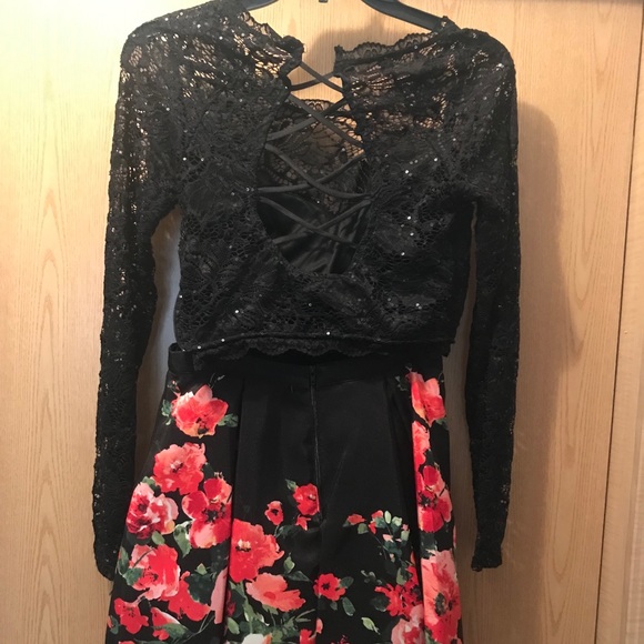 Homecoming/semi-formal dress - Picture 2 of 3